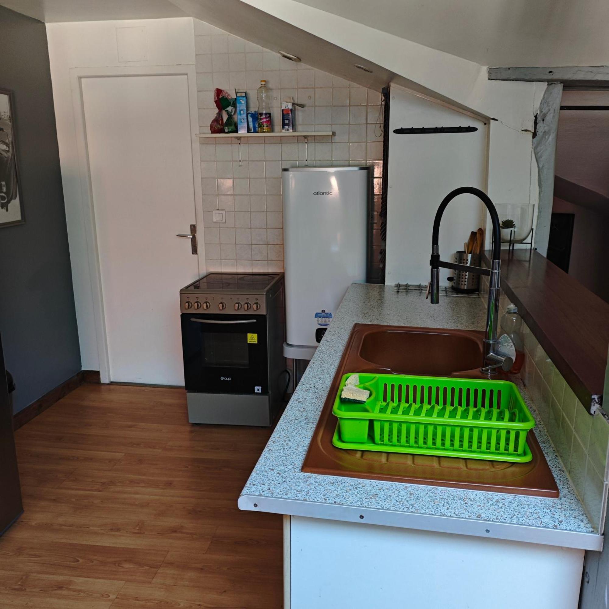 Ciné Loft 55 m2 Centre Ville Châlons-en-Champagne Exterior foto